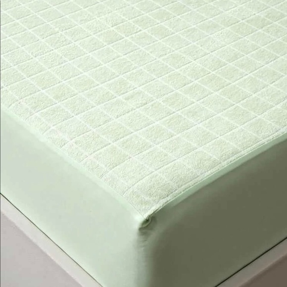 Fitted sheet Protector - Picture 2 of 4